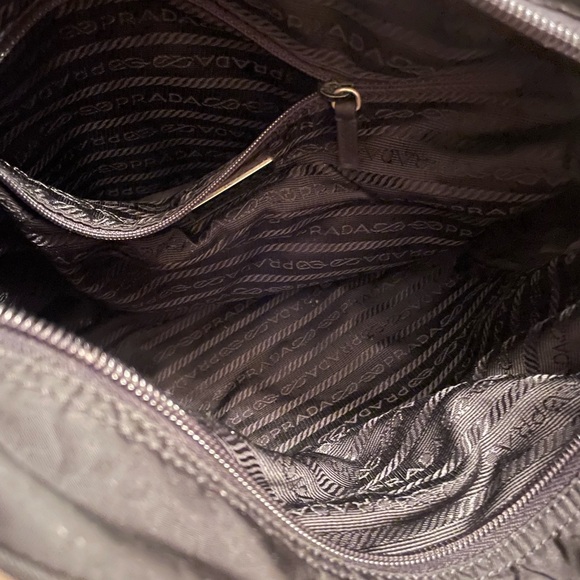Authentic Black  Nylon  PRADA   Crossbody Bag Messenger bag Bag - Picture 5 of 10